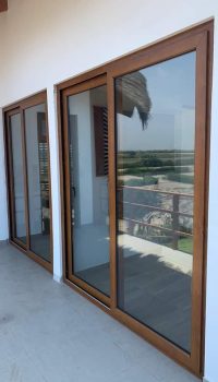 Mampara corrediza europeas en pvc termoacustica