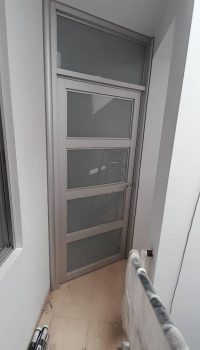 Puertas en aluminio modelos y colores